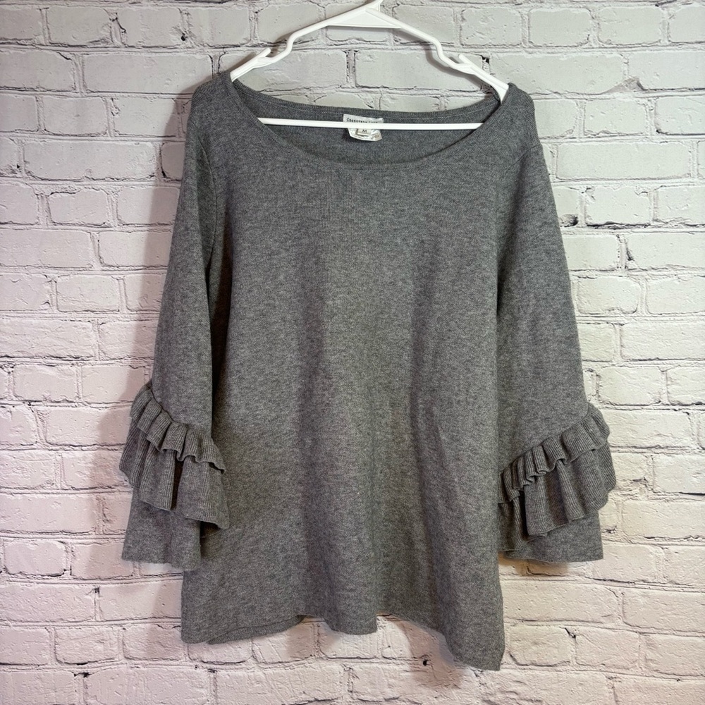 Crosstree Lane Gray Ruffle Sleeve Women's Light Sweater Size Medium